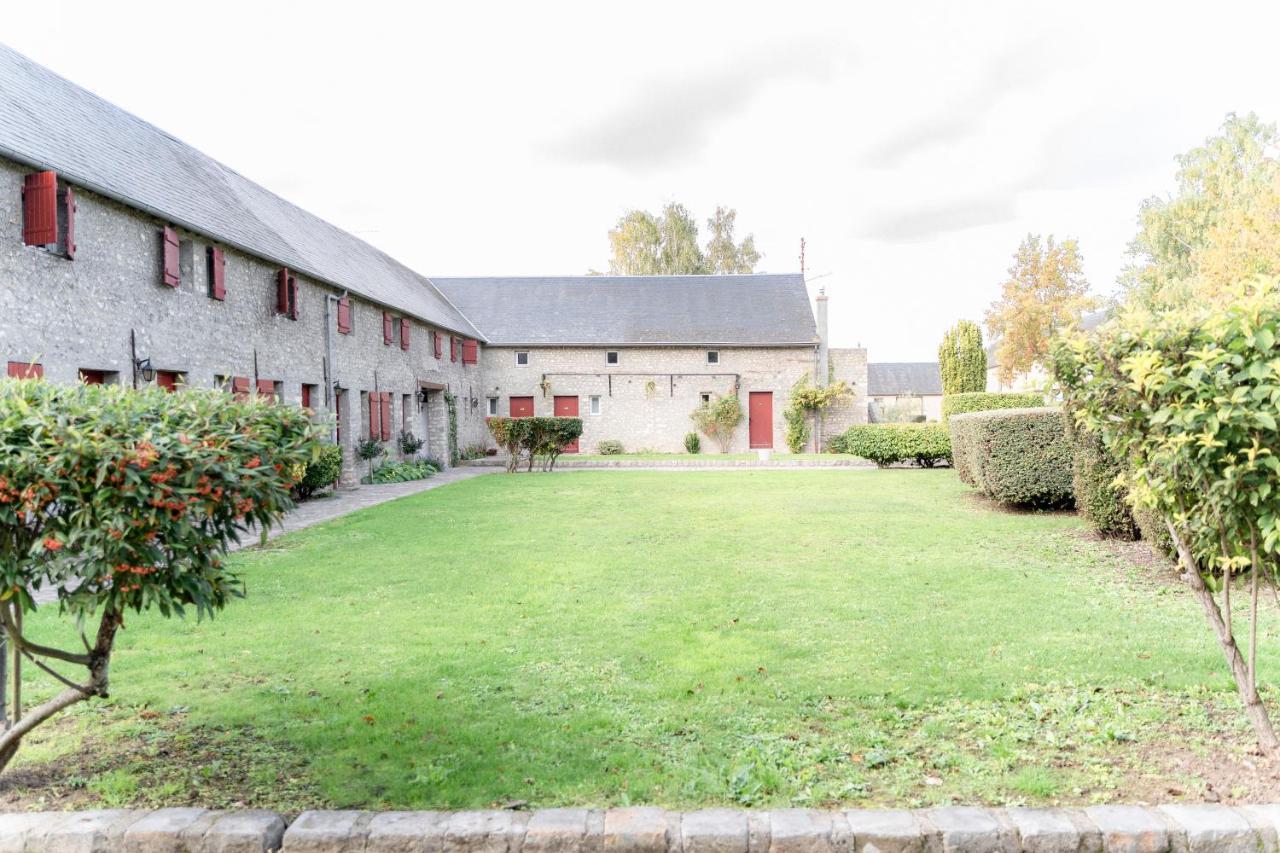 Authentic By Balladins - Domaine Malar Guillerval Exterior photo